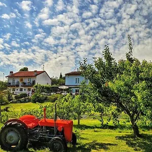 30 Alloggio per agriturismo Moniga del Garda